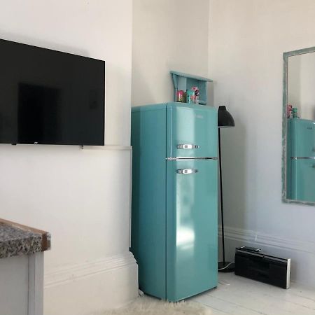 New! Seaside Central Scarborough Apartment Екстер'єр фото